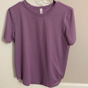 Lululemon top size 6